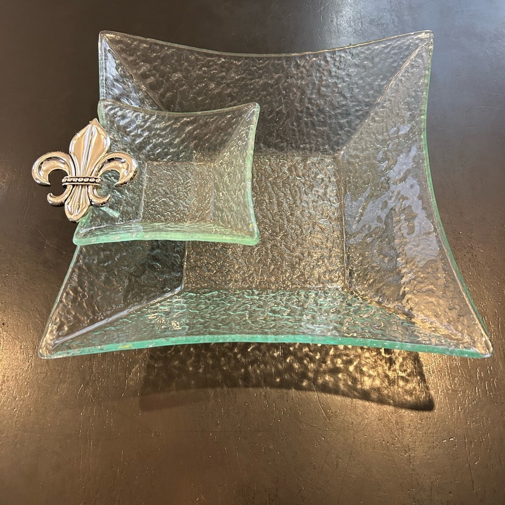 Thirstystone 2-Piece Square Chip N Dip Glass Set, Fleur De Lis